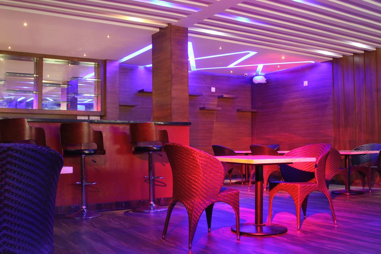 Hotel Kateel International Karkal エクステリア 写真