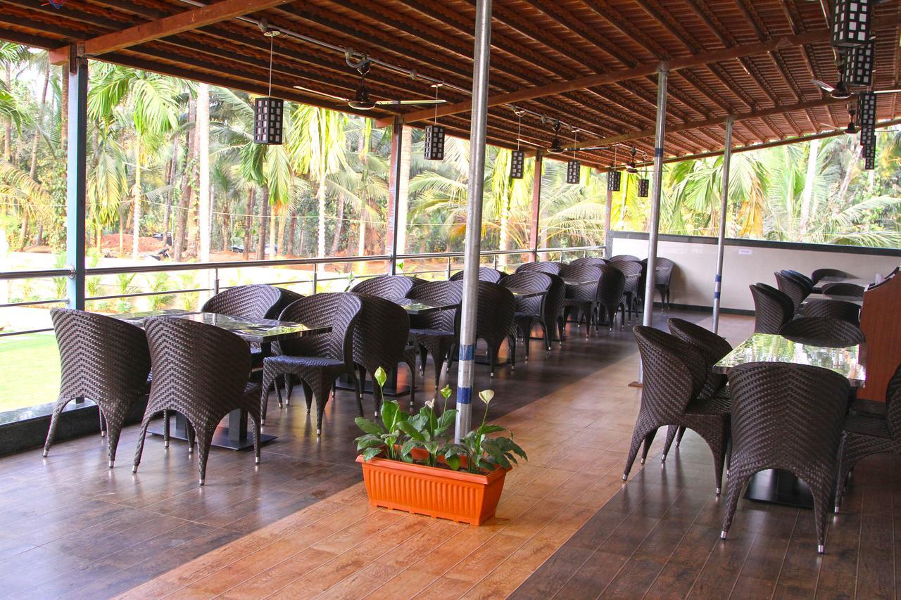 Hotel Kateel International Karkal エクステリア 写真